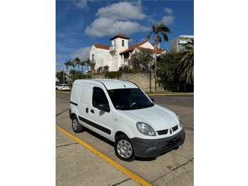 URGENTE VENDO POR VIAJE RENAULT KANGOO