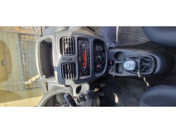 Vendo Clio 2013 en muy buen estado. Oportunidad.