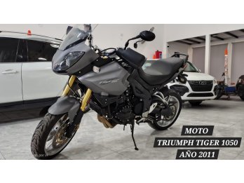 TRIUMPH TIGER 1050 AÑO 2011