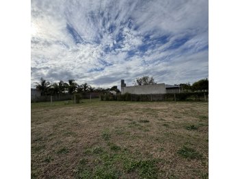 ¡Oportunidad en Alvear! Venta de 2 terrenos
