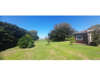 SE VENDE CASA CON GRAN TERRENO PARQUIZADO EN COLONIA ENSAYO‼