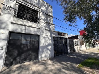 ✅️VENDO HERMOSA CASA ZONA PLAZA SAENZ PEÑA U$S 360.000🔥