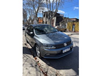 Vento 2017 TSI DSG Confortline, Excelente Estado, 94.000 km