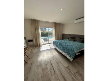 CASA PREMIUM EN ORO VERDE, PISCINA Y JARDIN VERDE. EXCELENTE