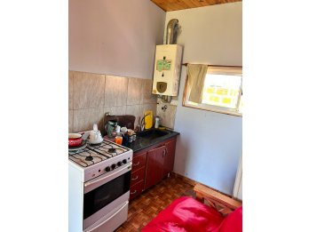 CASA QUINTA CON PISCINA EN COLONIA ENSAYO, TERRENO DE 450M2.
