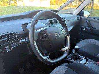 CITROEN C4 Picasso HDI MT6 Feel Pack AM18. Recibo vehiculos