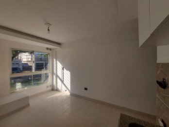 Se vende departamento de 1 habitación en San Luis y Nogoya