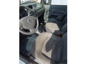 VENDO CLIO MIO AÑO 2013
