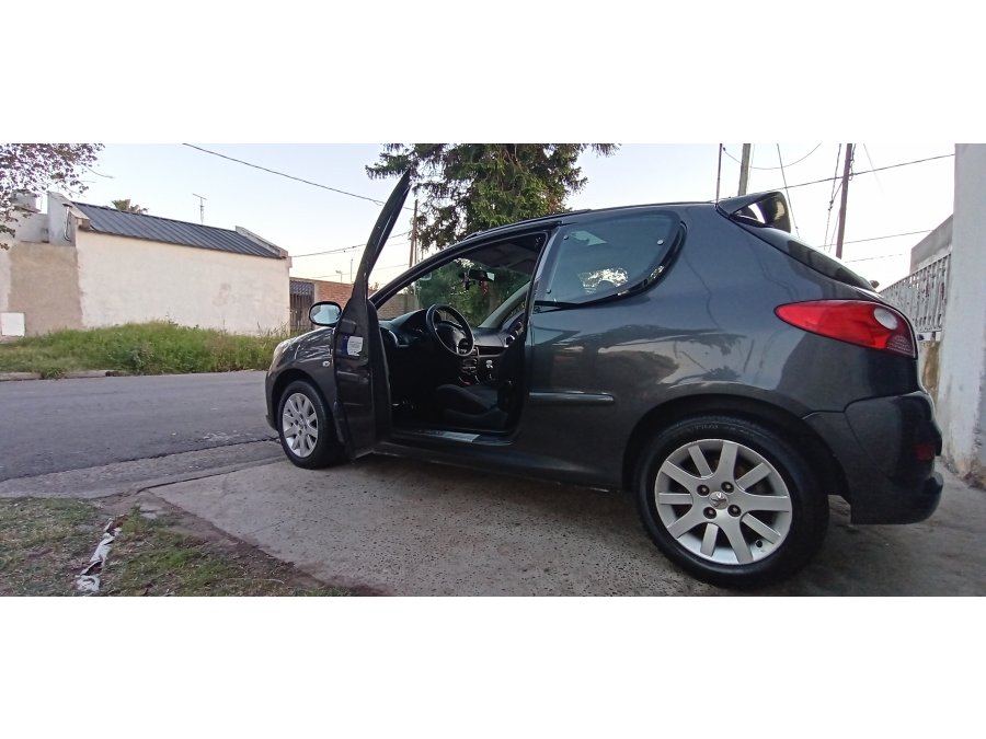 Vendo 207 XT 2010
