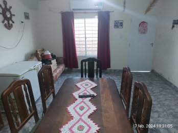 CASA CON LOCAL SAN BENITO