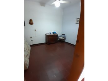 VENDEMOS Casa calle San Luis E/ Colon y Victoria