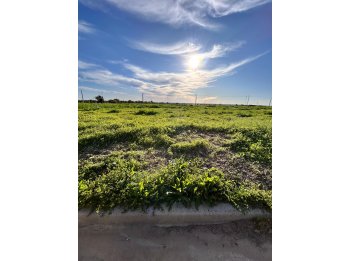 TERRENOS EN PARANÁ, ZONA SUR, ENTREGA 50% Y 12 CUOTAS FIJAS.