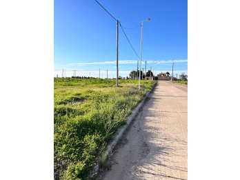 TERRENOS EN PARANÁ, ZONA SUR, ENTREGA 50% Y 12 CUOTAS FIJAS.