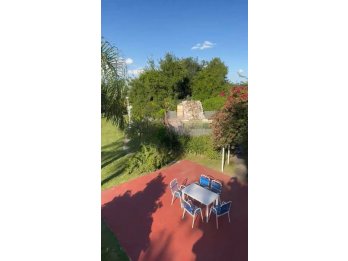 Se vende exclusiva quinta en Sauce Montrull