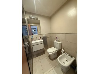VENDO HERMOSO DEPARTAMENTO ZONA PARQUE - CON COCHERA