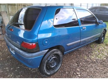 VENDO CLIO 1.9D