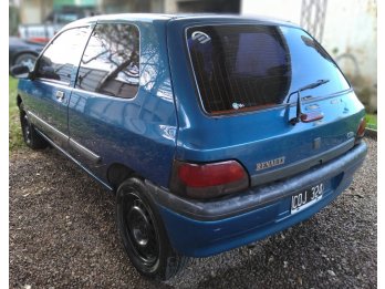 VENDO CLIO 1.9D