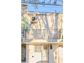 PH VENTA IRIGOYEN Y CHACABUCO