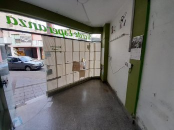 Alquilo local en pleno centro