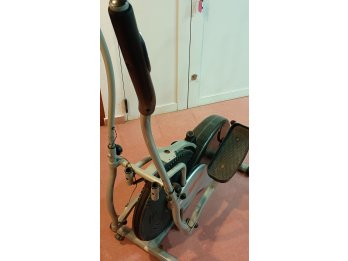 Vendo caminadora elíptica Semikon
