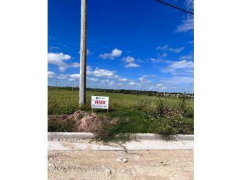 TERRENOS EN ORO VERDE A ENTREGARSE EN OCTUBRE P/ CONSTRUIR