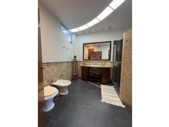 EXCLUSIVA CASA EN VENTA – CENTRO DE PARANÁ
