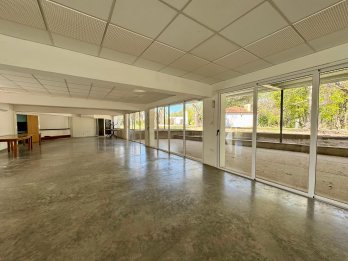 SE VENDE LOTE DE 30.900M2 CON INCREIBLES INTALACIONES