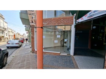 alquilo local en pleno centro