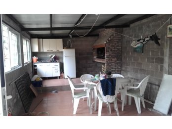 VENDO CASA CHURRUARIN
