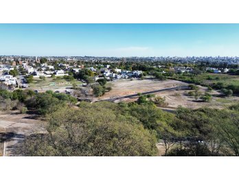 VENTA - LOTES SOBRE CALLES DARWIN, AMBROSETTI Y BLAS PARERA