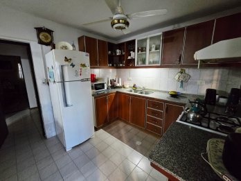 VENDO CASA CALLE BERDUC