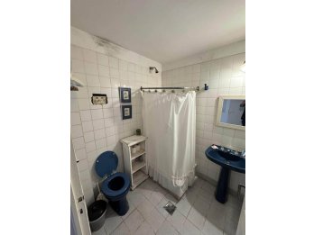 En venta hermosa casa en calle San Juan y uruguay