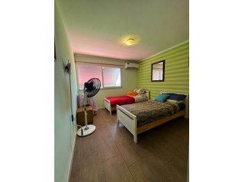 Se vende departamento tipo duplex calle Echeverria