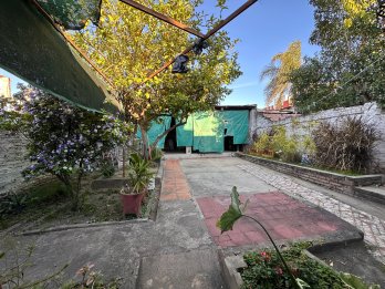 ✅️VENDO CASA 3 DOR, 2 BAÑOS, COCHERA, QUINCHO. U$D 100.000