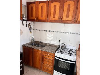 CASA EN ORO VERDE, 2 DORM, 2 COCHERAS, EXCELENTE UBICACIÓN.