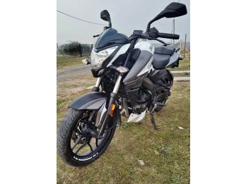 Vendo Rouser Ns 200
