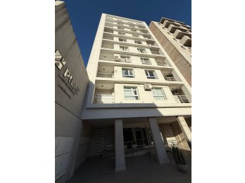 En venta monoambiente zona Plaza Sáenz Peña !