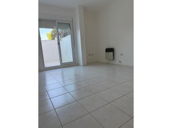 En venta monoambiente zona Plaza Sáenz Peña !