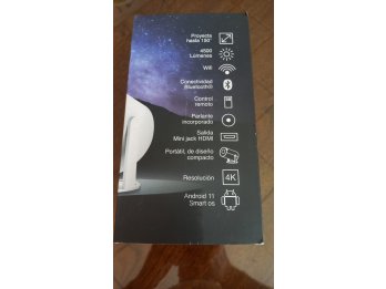 VENDO PROYECTOR 4K.