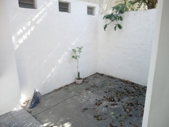 Calle 3 de febrero al 1100
