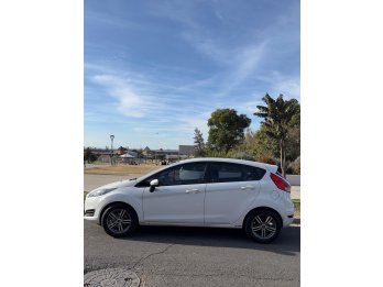 FORD FIESTA 1.6 S 5P KD AÑO 2.016