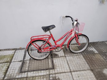 VENDO BICICLETA DE NENA OXEA PRINCESA