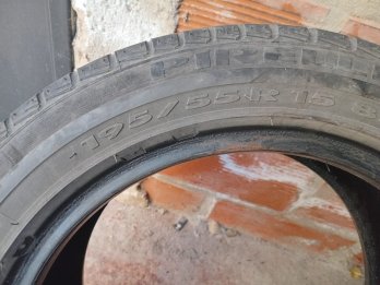 Vendo  3 cubiertas Pirelli p1