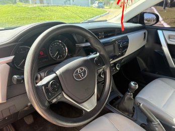 TOYOTA Corolla 1.8 XEI. Recibo vehículos
