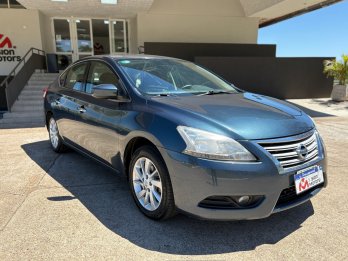 NISSAN Sentra 1.8 Advance Pure drive. Recibo vehículos
