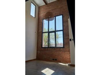 EN VENTA HERMOSO DUPLEX A ESTRENAR - ZONA ALMAFUERTE
