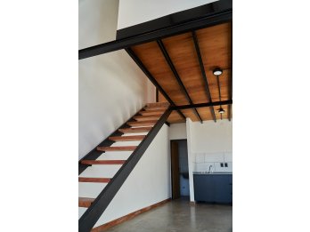 EN VENTA HERMOSO DUPLEX A ESTRENAR - ZONA ALMAFUERTE