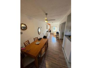 Se vende depto en planta alta en calle Zuviria y Nogoya