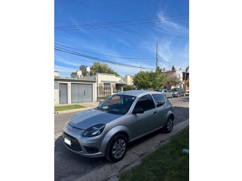 Vendo Ford Ka