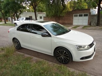 Vendo Vento 2.0 Tsi 2013 $22M. Tope de Gama